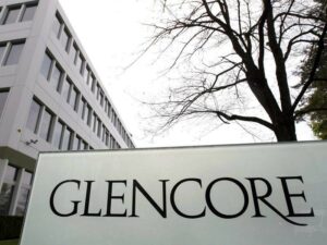glencore-abandons-new-york-listing-plans-targets-1-billion-cuts