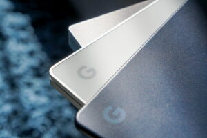 google-plans-pixelbook-comeback-as-chromeos-transforms