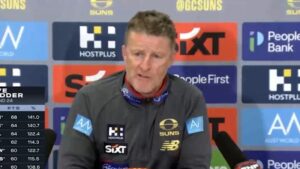 hardwick-delivers-stern-message-after-shocking-loss-to-port-adelaide