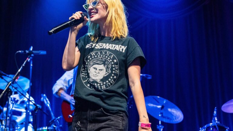 hayley-williams-launches-bold-new-solo-album-ego-death-with-more-to-come