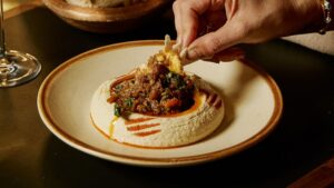 hummus-king-tom-sarafian-opens-zareh-in-melbourne-today