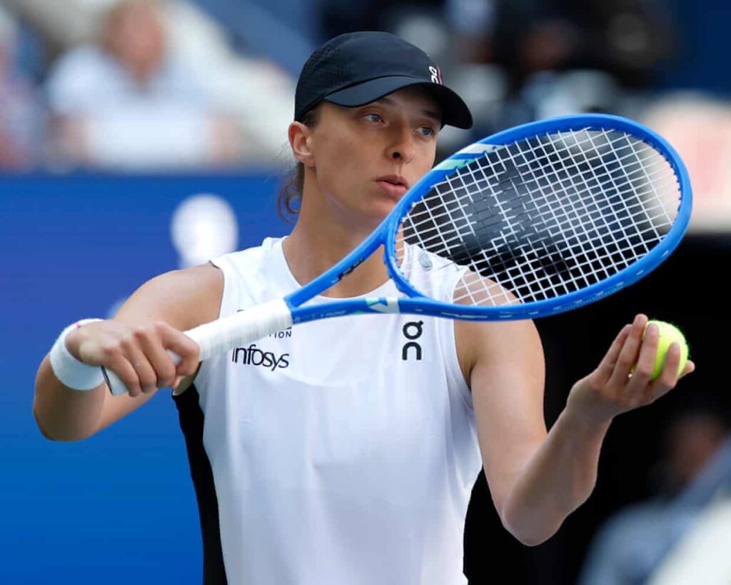 iga-swiatek-jannik-sinner-naomi-osaka-compete-today-at-us-open