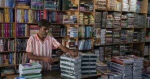 indian-authorities-ban-25-books-in-kashmir-targeting-prominent-writers