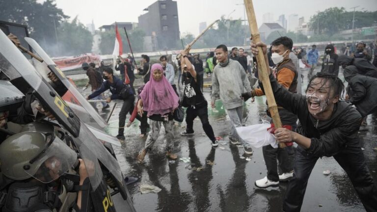 indonesian-students-plan-protests-after-fatal-police-incident