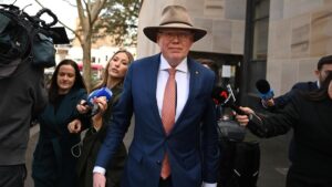 jailed-mp-gareth-ward-defies-calls-to-resign-after-assault-conviction