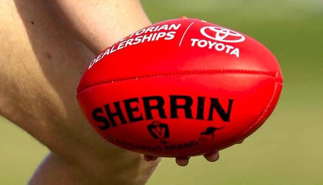 justin-abrams-joins-sharks-as-new-coach-for-2026-season