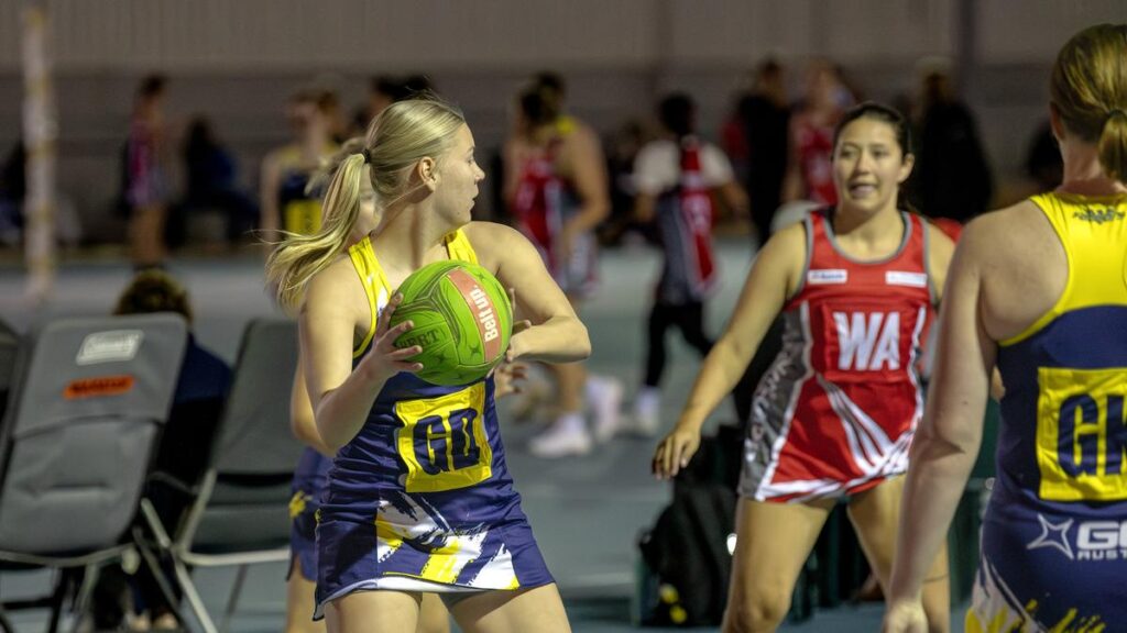 Nicky-Mari Marx with the ball for Falcons