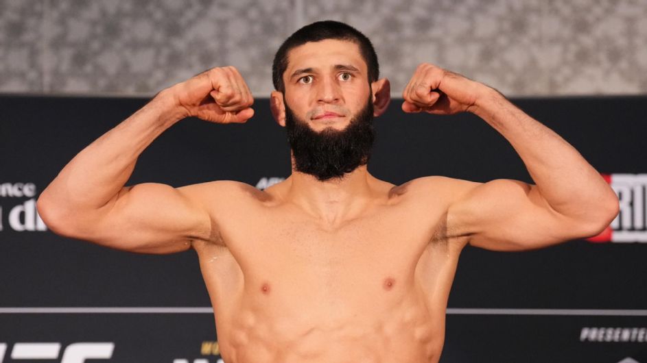 khamzat-chimaev-set-to-challenge-for-ufc-title-against-du-plessis