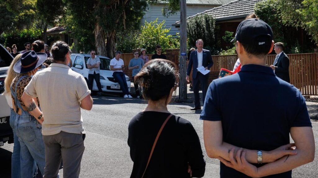 labor-launches-urgent-5-deposit-scheme-for-first-homebuyers