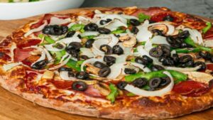 laventina-s-big-cheese-pizza-expands-with-new-orange-location