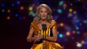 lynne-mcgranger-wins-gold-logie-exits-home-and-away-after-33-years