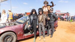 mad-max-fans-gear-up-for-mundi-mundi-bash-in-australia