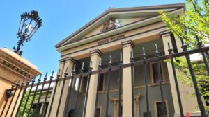 man-fined-500-after-knife-discovery-in-dalton-street-arrest