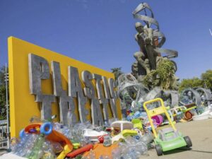 nations-unite-in-geneva-for-historic-plastics-treaty-negotiations