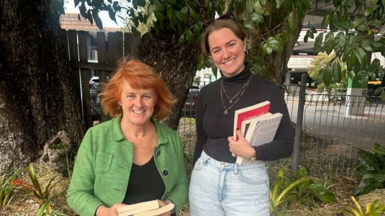 new-social-group-combats-isolation-with-bushwalks-and-books