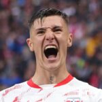 newcastle-boosts-offer-for-sesko-as-man-utd-eyes-striker