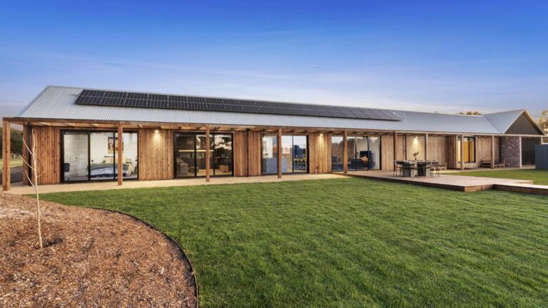 off-grid-luxury-unique-six-bedroom-home-hits-market-in-moriac