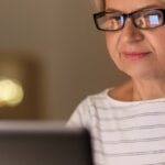 older-americans-embrace-ai-survey-reveals-usage-and-trust-levels