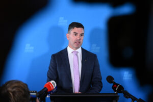 opposition-leader-brad-battin-announces-urgent-crime-forum