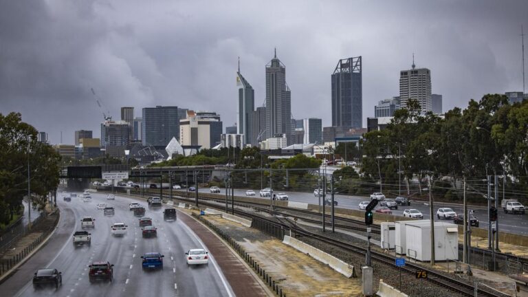 perth-endures-coldest-day-in-50-years-hail-hits-city-hard
