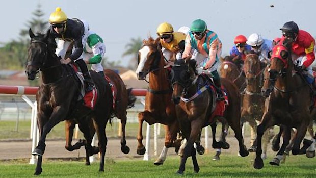 port-macquarie-set-for-exciting-racing-action-on-friday