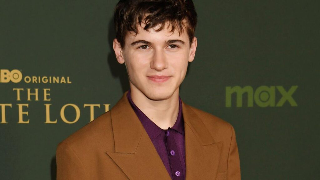 sam-nivola-claims-hard-earned-success-in-hollywood-spotlight