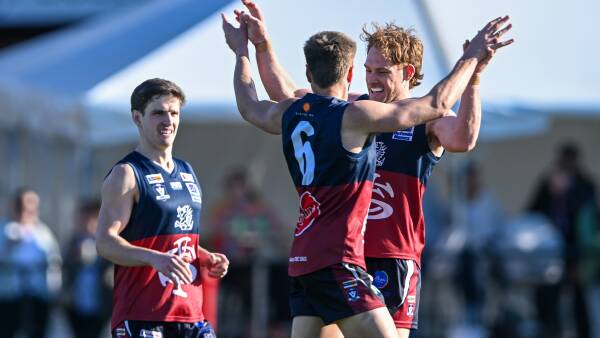 sandhurst-delivers-stunning-22-15-victory-over-gisborne-147-28