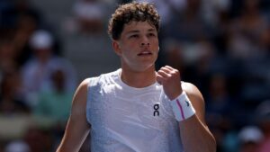 shelton-and-fritz-advance-with-comfortable-wins-at-us-open