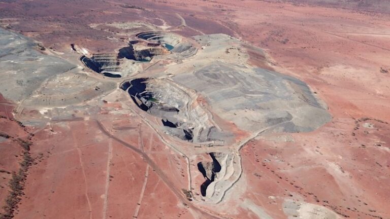star-minerals-discovers-high-grade-gold-extends-wa-mine-life