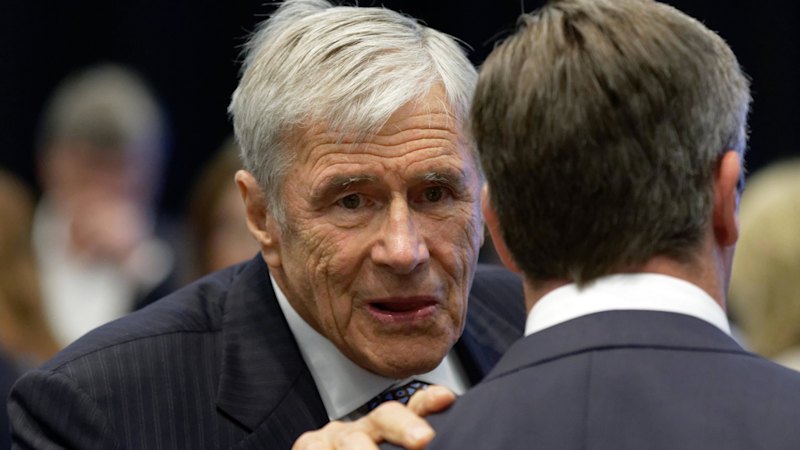 stokes-family-wealth-fluctuates-as-seven-west-struggles