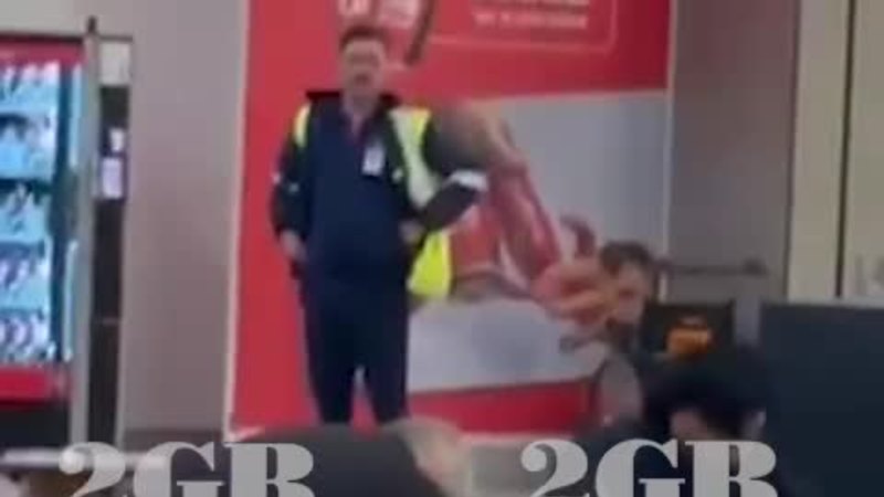 sydney-airport-locked-down-after-dramatic-weapon-incident