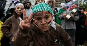 tens-of-thousands-protest-in-sydney-as-premier-defends-safety