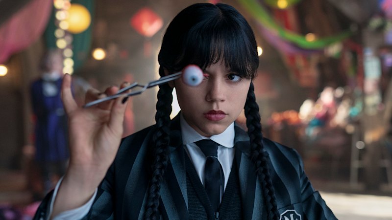 tim-burton-and-jenna-ortega-s-creative-bond-thrives-on-netflix