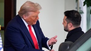 trump-and-zelensky-meet-in-washington-ahead-of-critical-summit