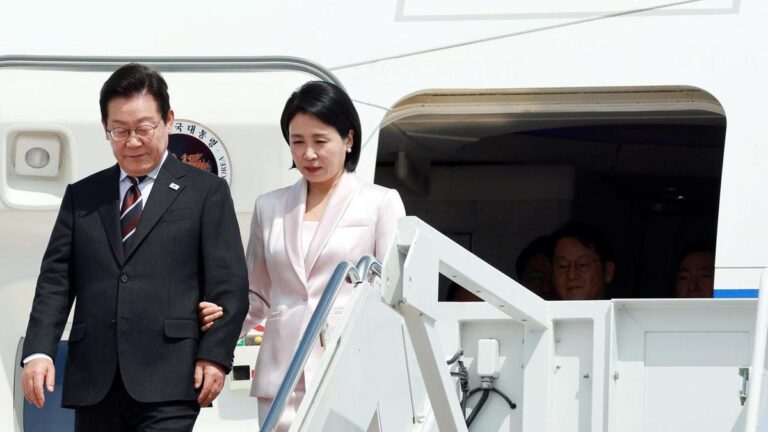 trump-criticizes-south-korea-ahead-of-crucial-summit-today