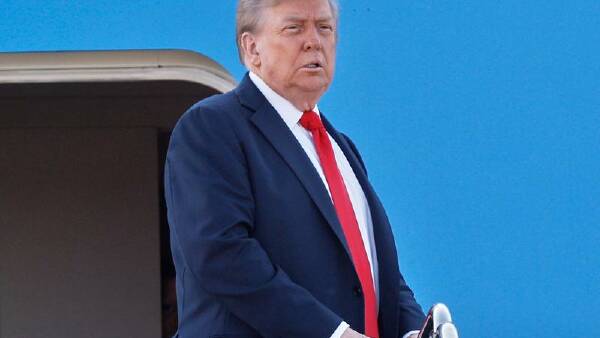 trump-seeks-rapid-ceasefire-in-ukraine-ahead-of-putin-summit