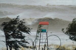 typhoon-kajiki-strikes-vietnam-causing-flooding-and-damage