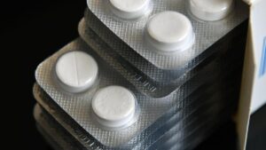 urgent-australia-s-health-minister-moves-to-accelerate-drug-approvals
