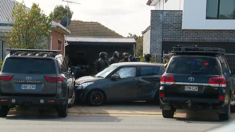 urgent-police-chase-in-adelaide-ends-with-dramatic-arrest