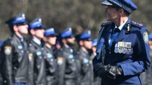 urgent-update-new-constables-welcomed-as-top-cop-retires