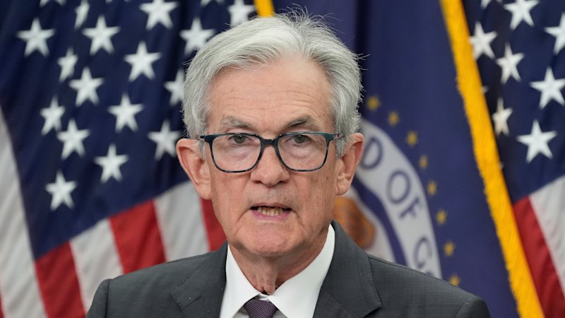 urgent-us-job-growth-plummets-fed-faces-pressure-for-rate-cuts