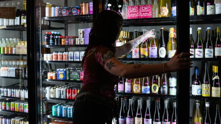 alcohol-theft-surges-141-in-nsw-stores-under-siege-now