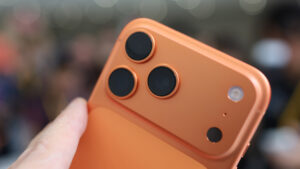 apple-unveils-bold-cosmic-orange-for-iphone-17-pro-line