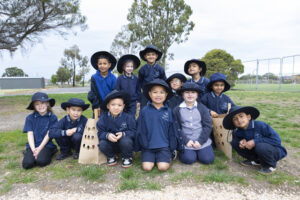 ardeer-south-primary-school-plants-1-800-trees-to-combat-heat