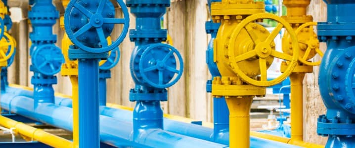 asia-boosts-crude-oil-imports-amid-falling-prices-and-demand-dynamics