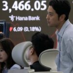 asian-stocks-rise-as-us-dollar-dips-ahead-of-government-talks