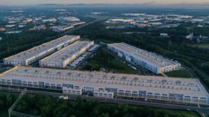australia-seeks-strategy-for-ai-data-centres-amid-global-rush
