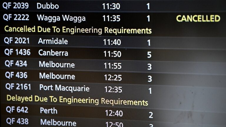 australia-set-to-guarantee-flight-refunds-amid-delays-and-cancellations