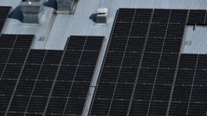 australia-urged-to-maximize-solar-energy-on-big-buildings-now