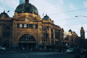 australian-government-introduces-key-online-safety-initiatives